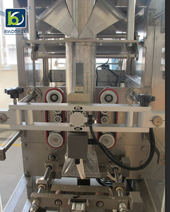 vertical-packaging-machines